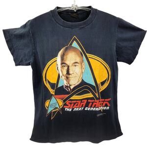 Retro Picard Graphic Tee – Team with‎ Leather Jacket & Jeans, Men’s Size M